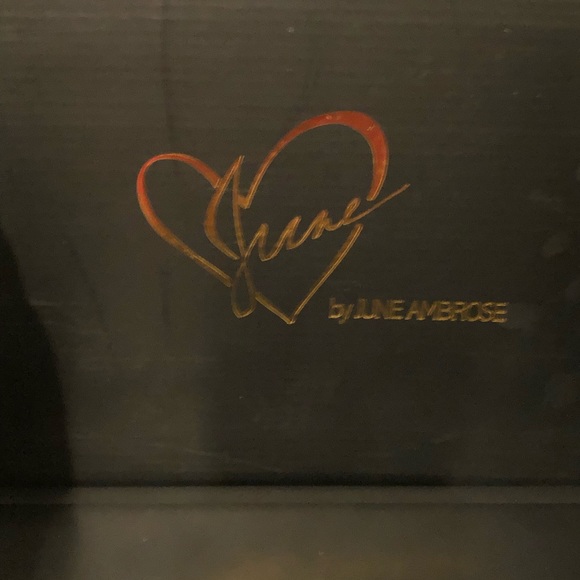 June Ambrose black/white bootie - Picture 2 of 5